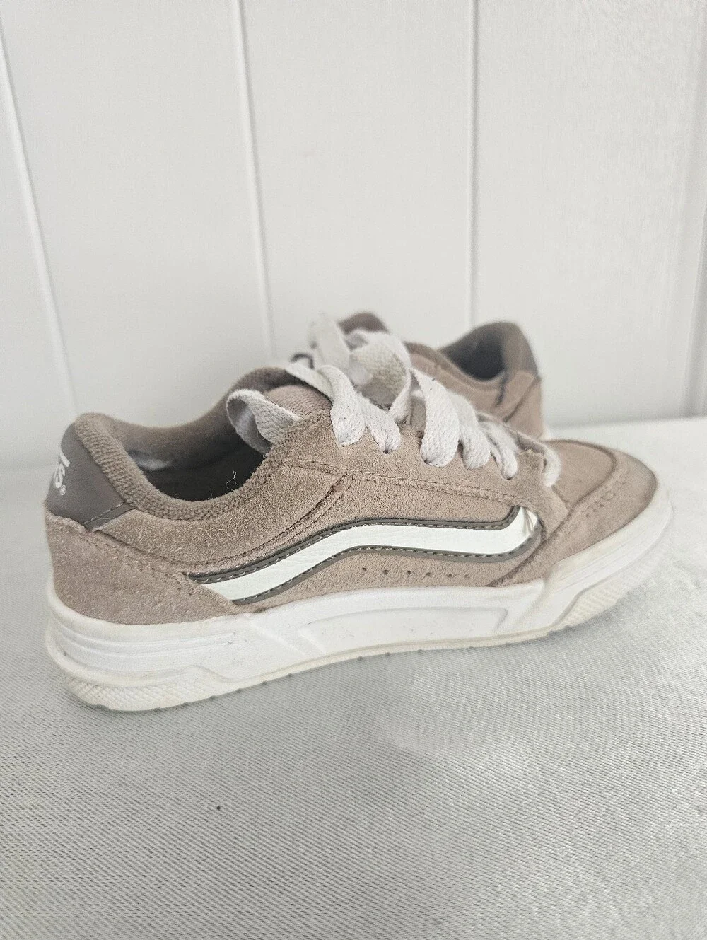VANS Hylane Toddler / Youth Tan Suede Sneakers